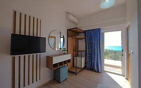 Hotel Holiday